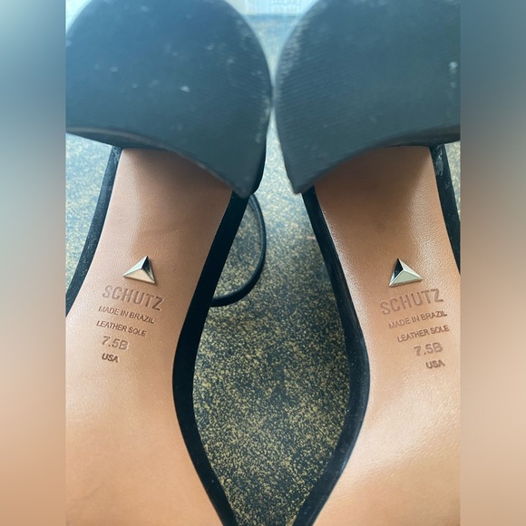 Suede Block Heel Ankle Strap Sandal - Picture 5 of 6